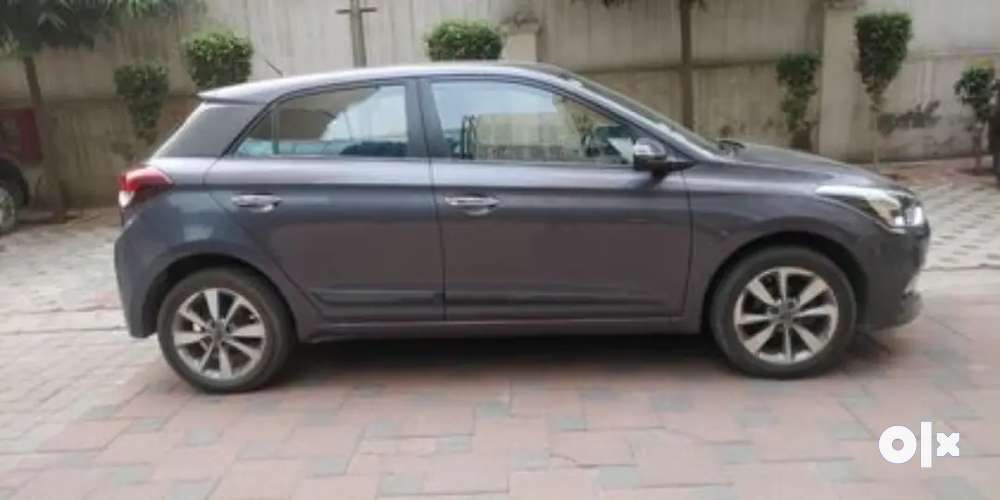 Hyundai Elite i20 2014, Lowest kms, Petrol Well Maintained, HR26 title