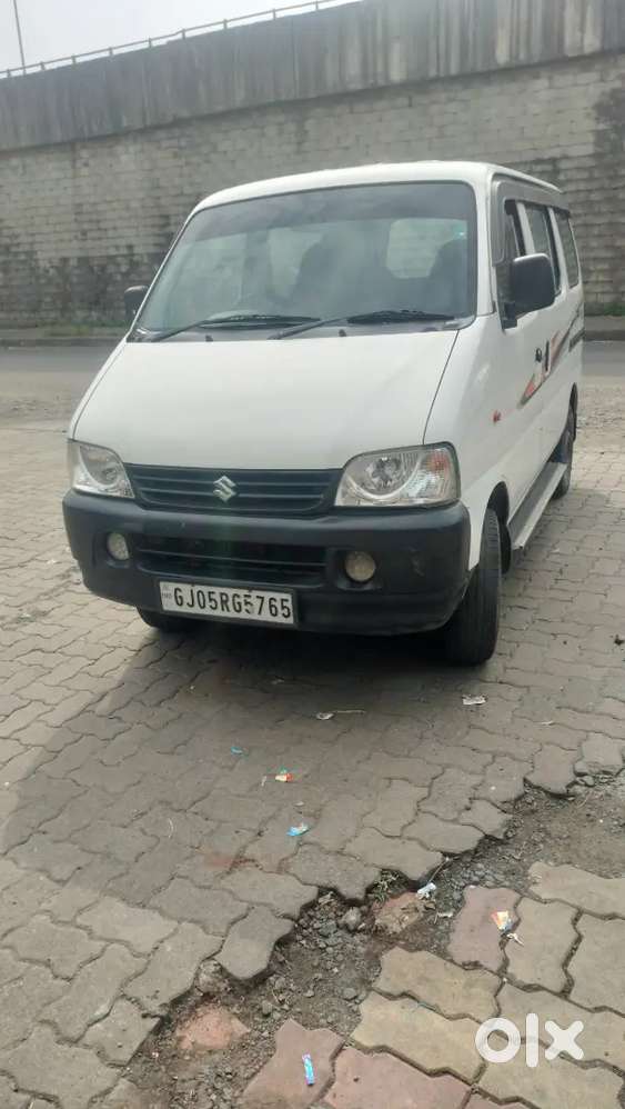 Maruti Suzuki Eeco 5 seater