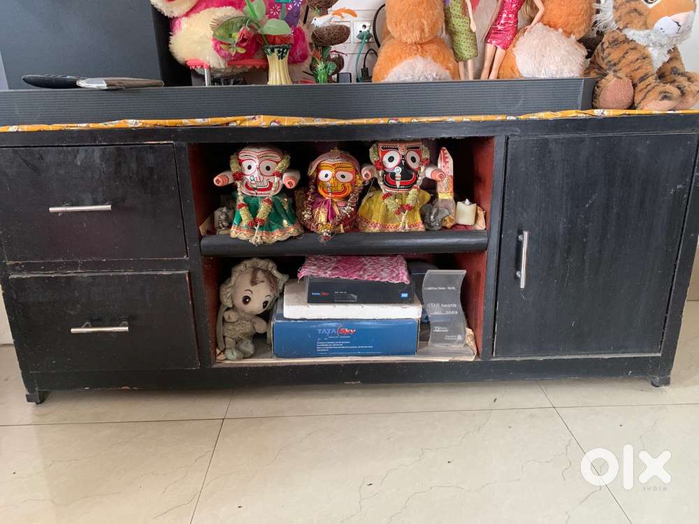 TV Unit for Sale