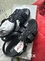 Metro sandals