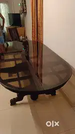 Dining table for sale