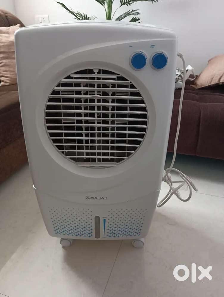 Bajaj cooler