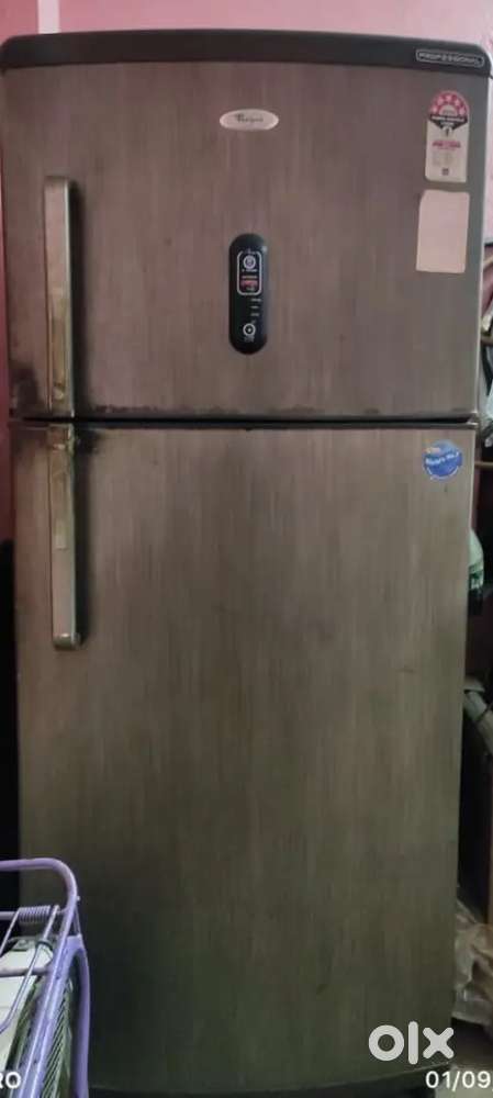 Whirlpool 410L Doodle Door Fridge