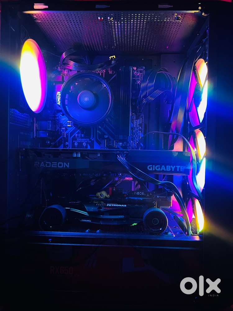 Gigabyte Rx 6600 8 gb 3 fans
