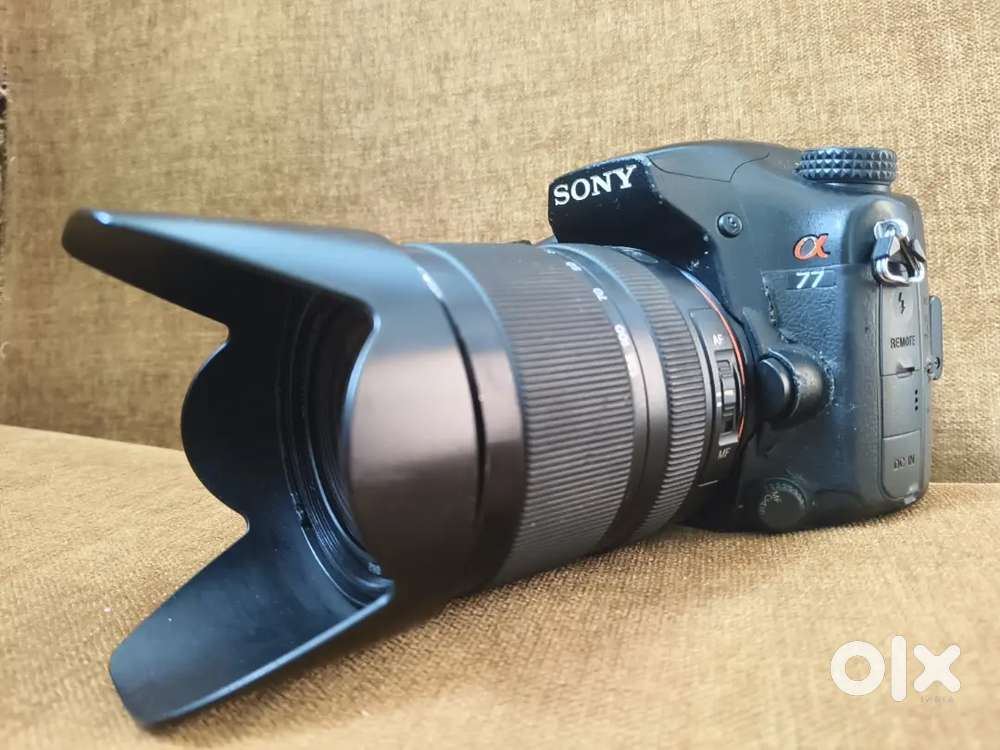 Sony Alfa 77
