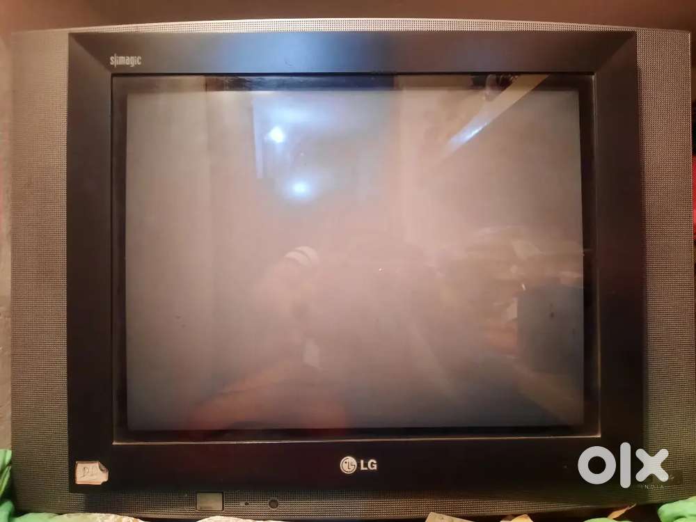 LG Colour TV 24 Inch (Flatrron Model)