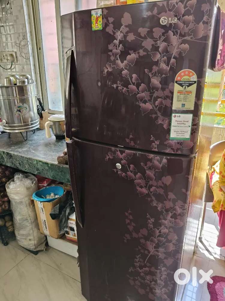 Lg Refrigerator 260 L for sale good cooling