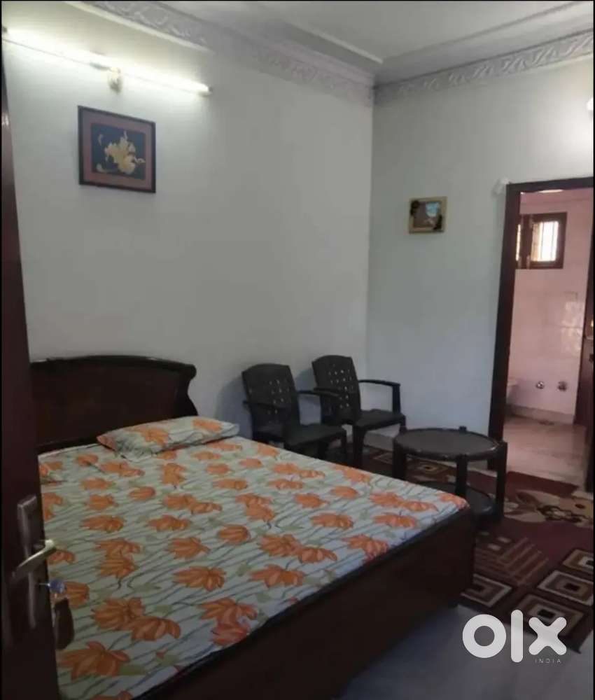 Independent Flat Ranjit Avenue