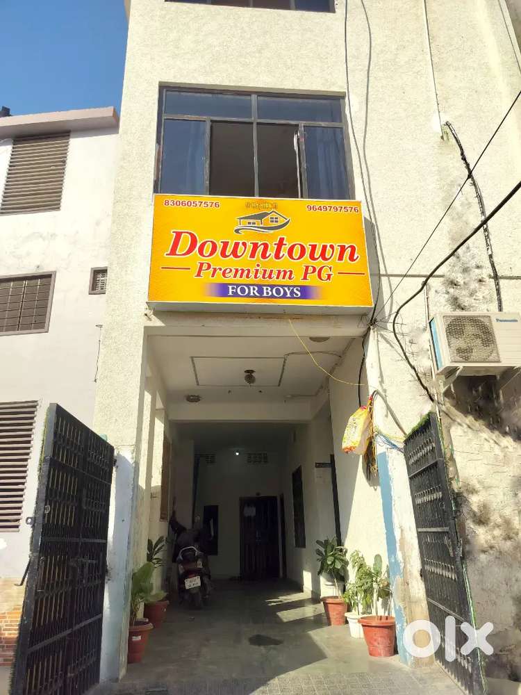 Downtown premium pg for boys