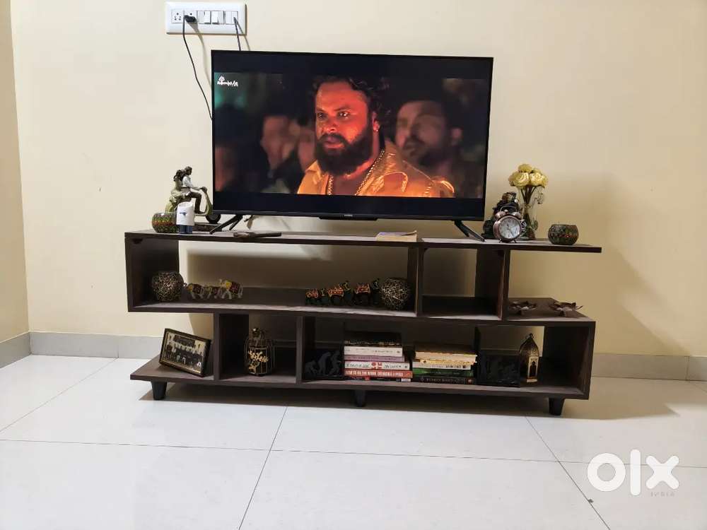 43 inch ultra HD TV brand new condition