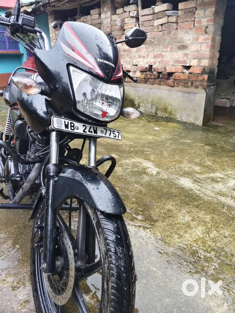 Honda CB shine 125. 2012 year bike. 58+ millage.