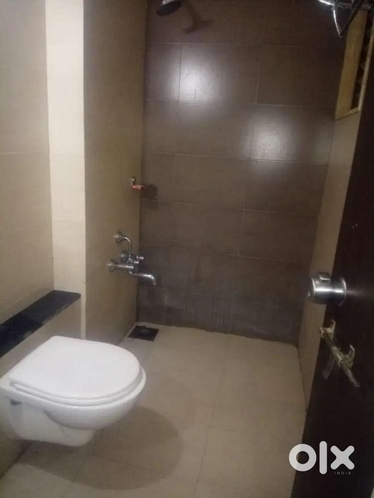 Karelibaugh area 1 bhk rent