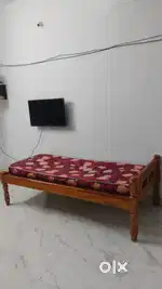 mens hostel Oragadam vallakottai.teresapuram