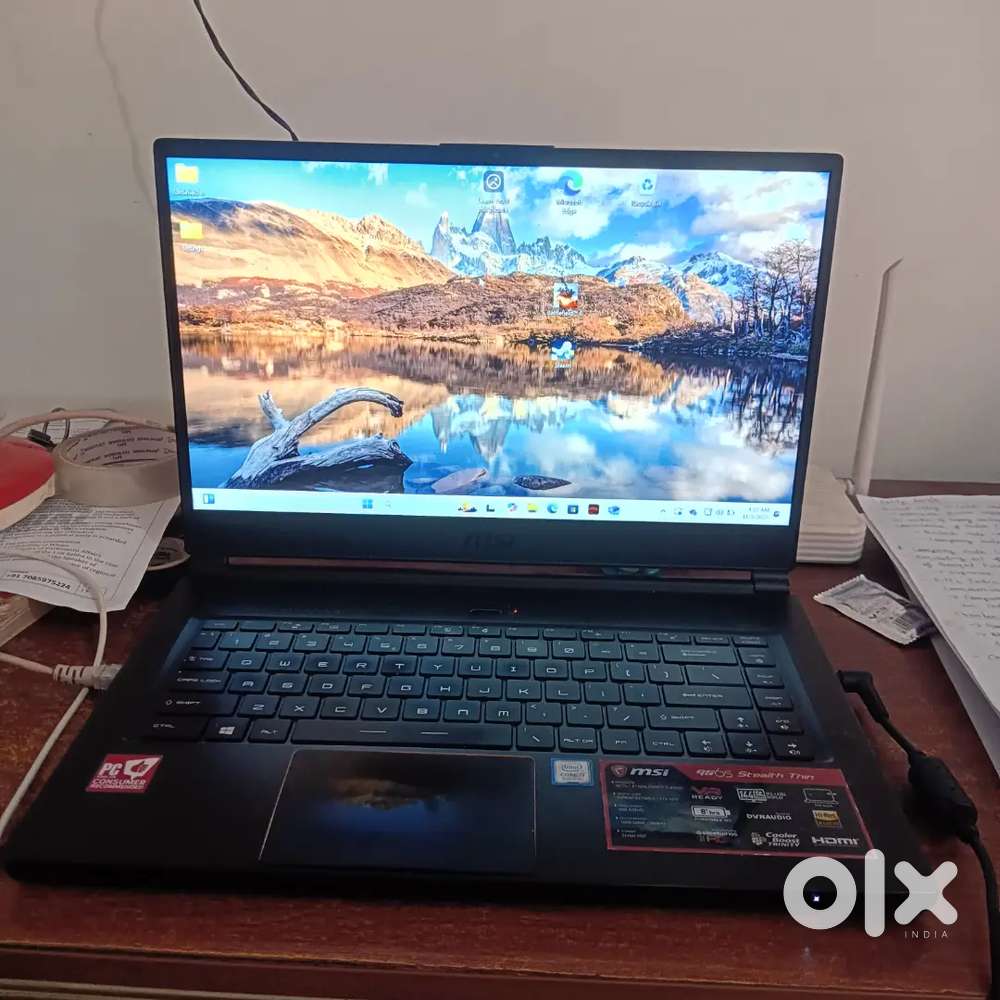 MSI G65 Stealth Thin 8RF Gaming Laptop