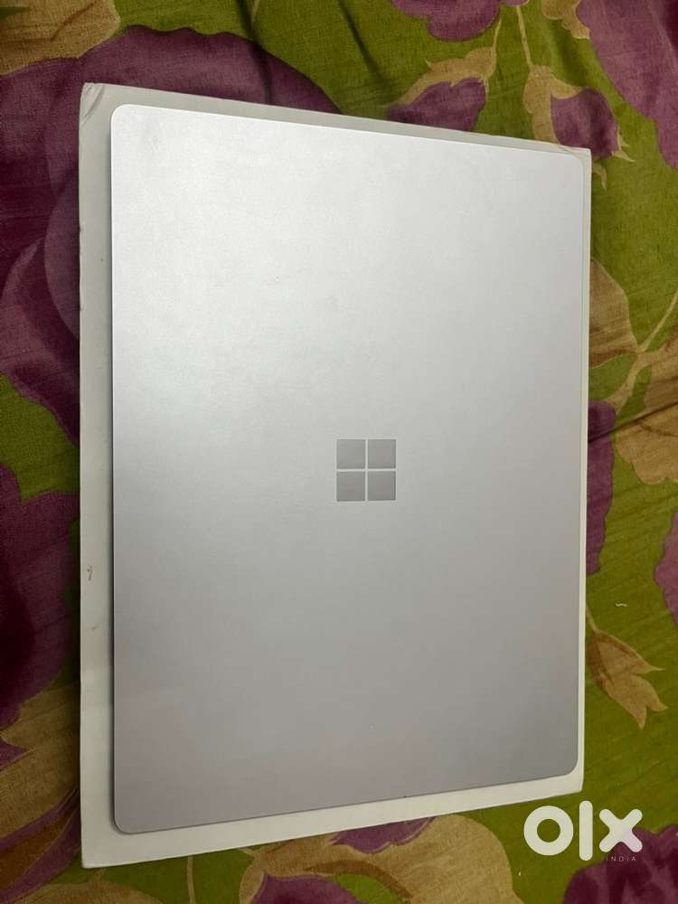 Microsoft surface 4 ryzen 5 (platinum)