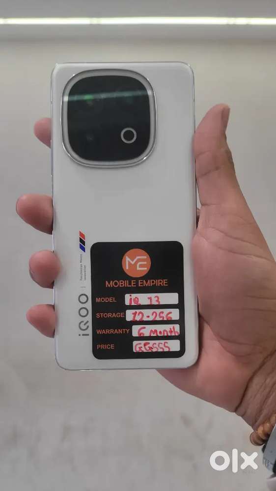 IQOO 13,12-256GB WHITE COLOUR