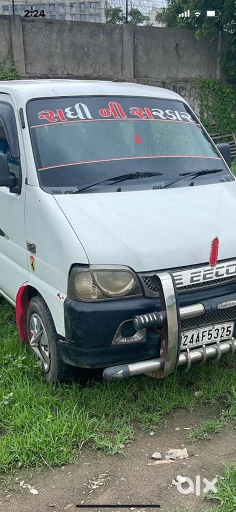 Maruti eeco 2019 model two tyres new