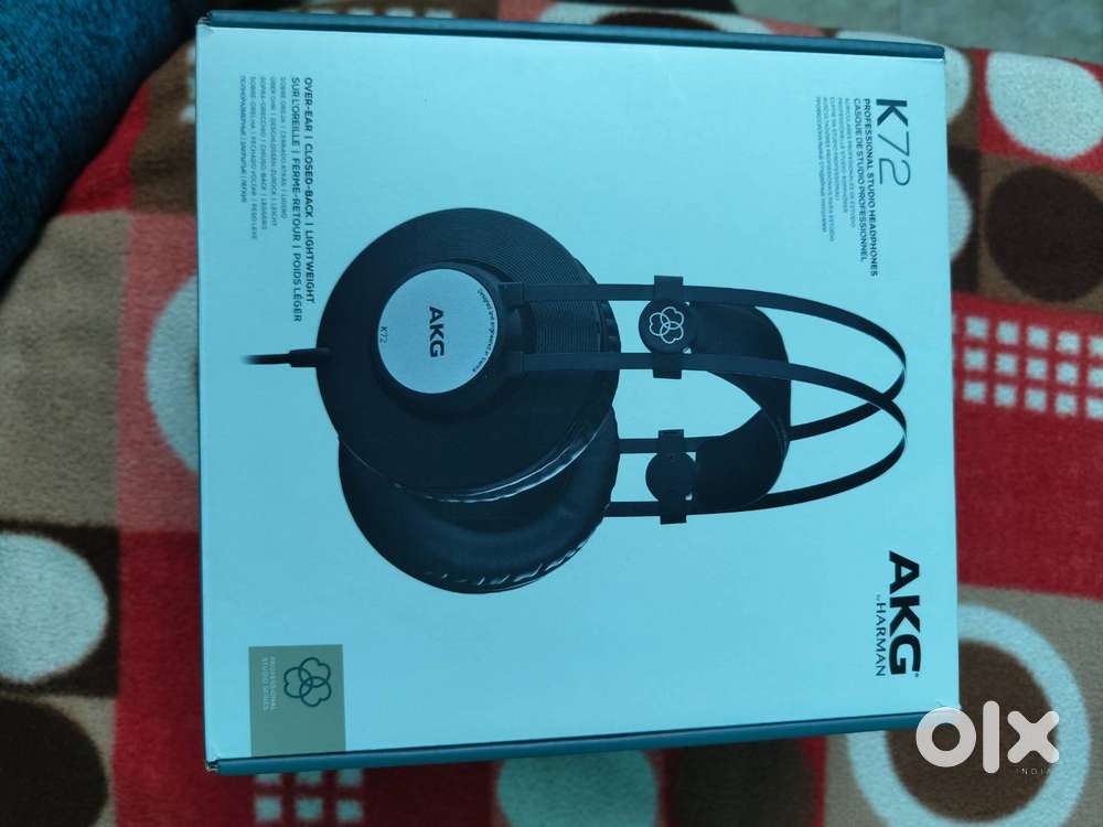 AKG K72 Closed Back Studio Headphones, Black,