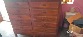 Chest of drawers