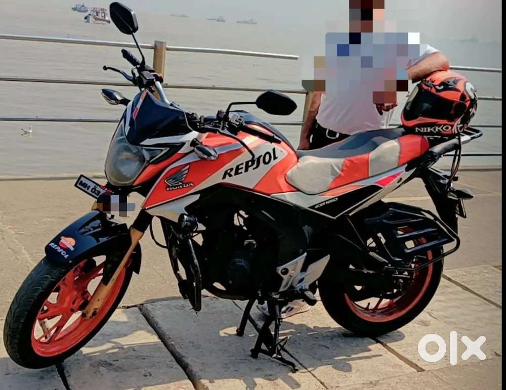 Honda Hornet 160R