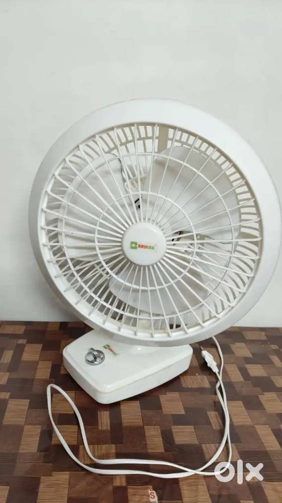 Table fan 12 inch