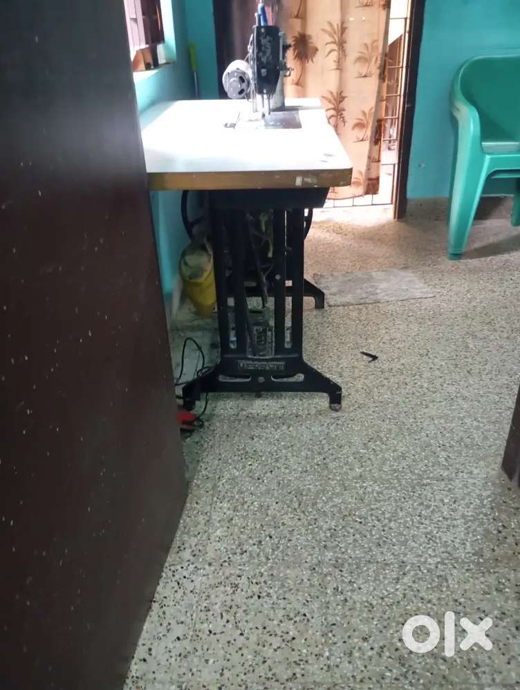 Tailor machine