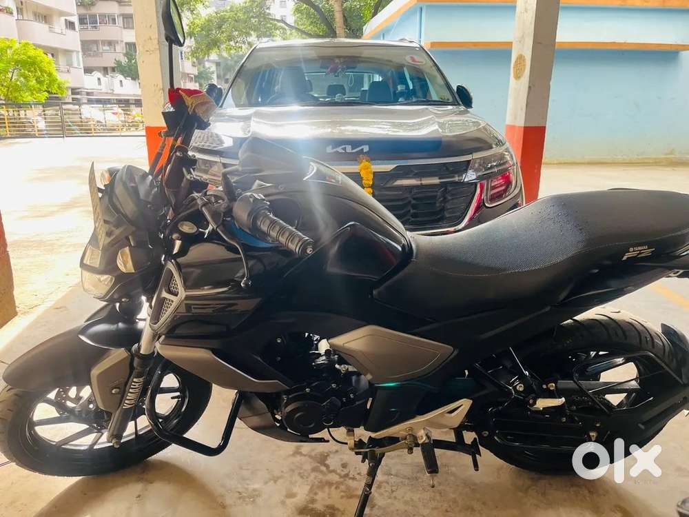 Yamaha FZ v 3.0 (very good condition)