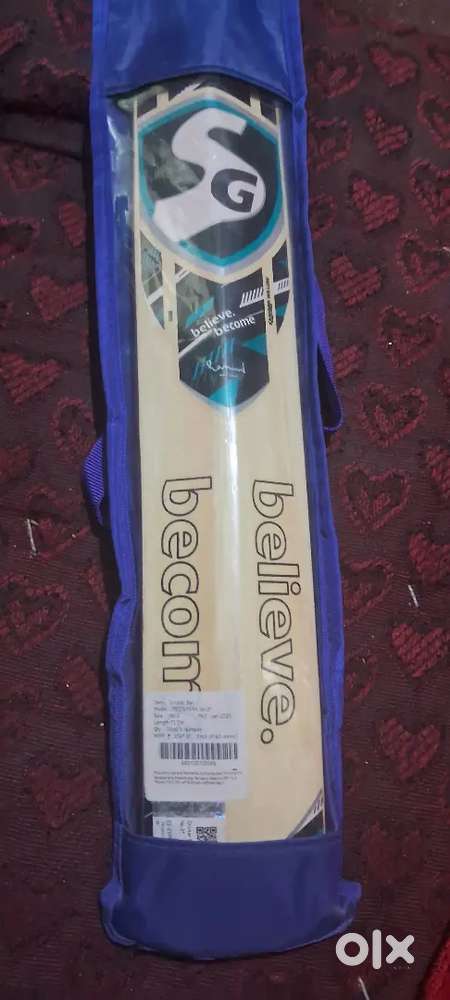 Cricket bat