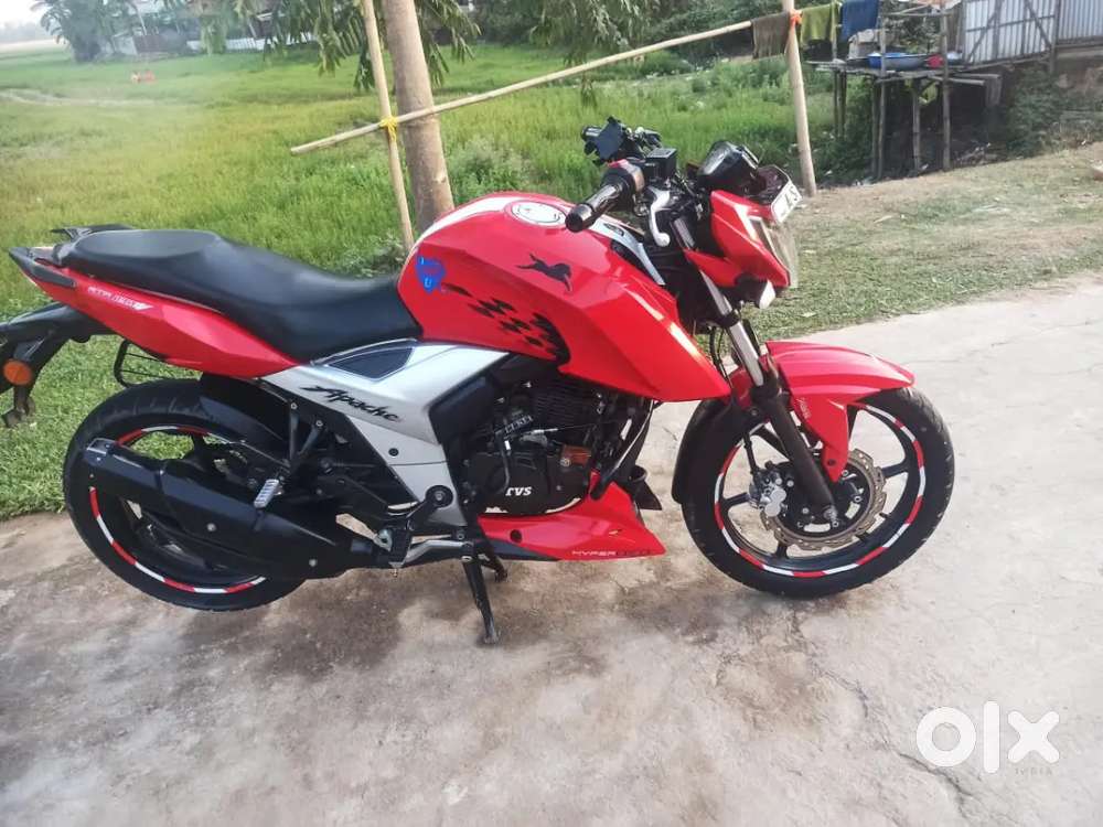 Apache RTR 160 4v