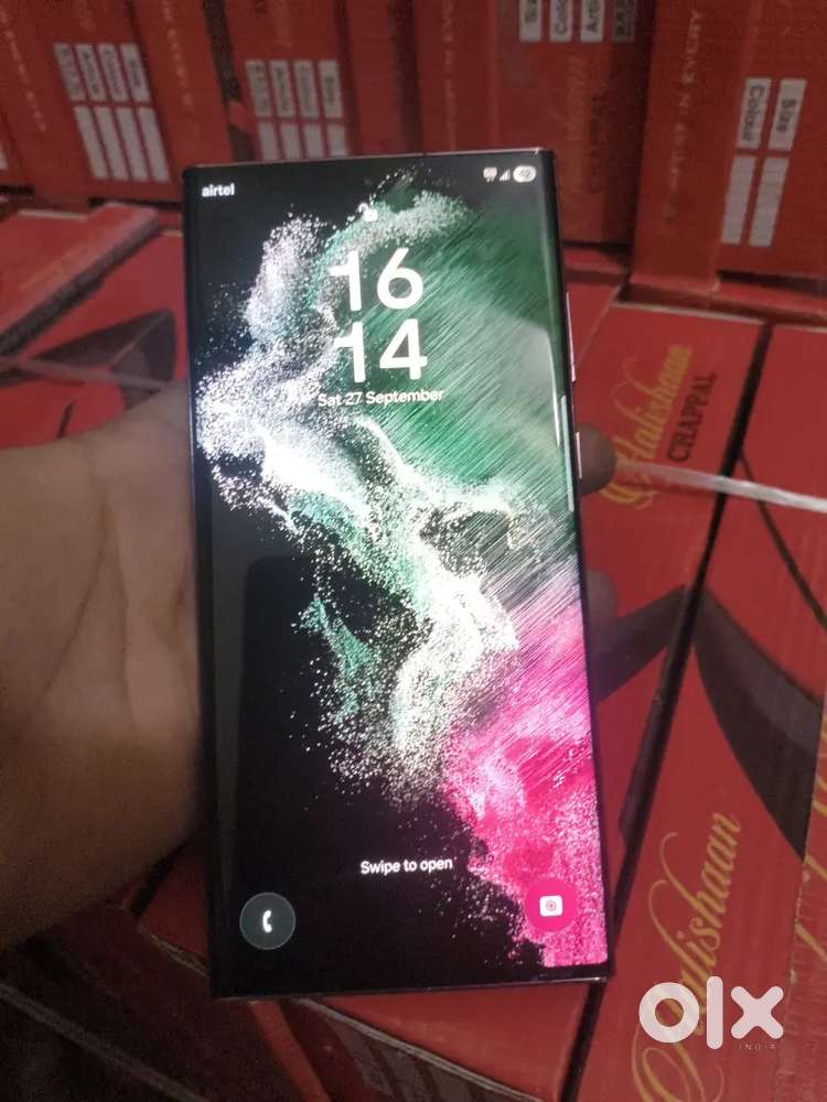 S 22 ultra mint condition