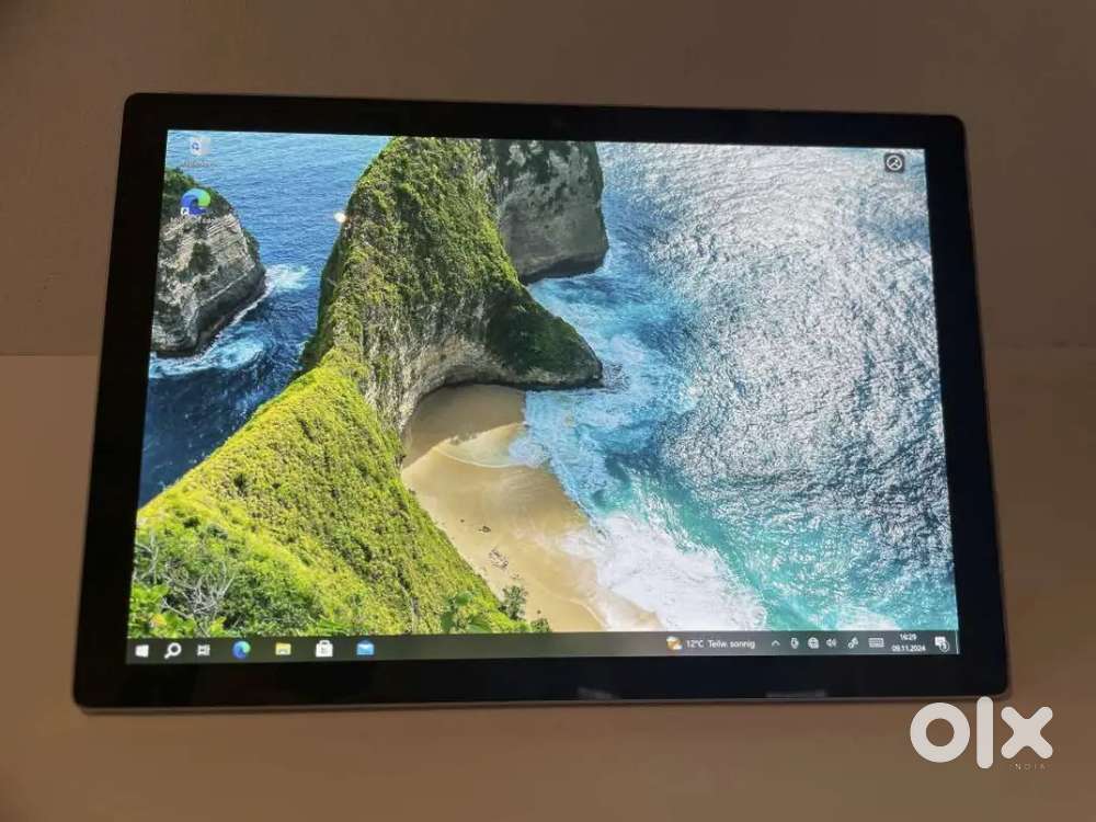 Microsoft Surface Pro 5