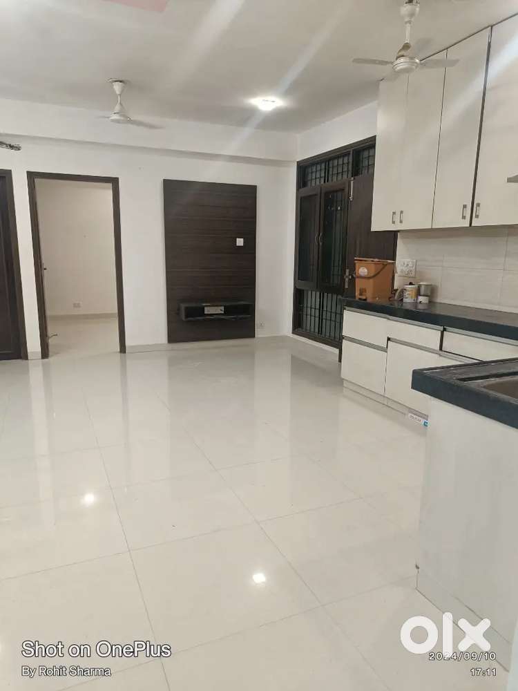 Flat available on rent patrakar colony mansarover