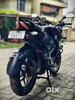 Bajaj NS200