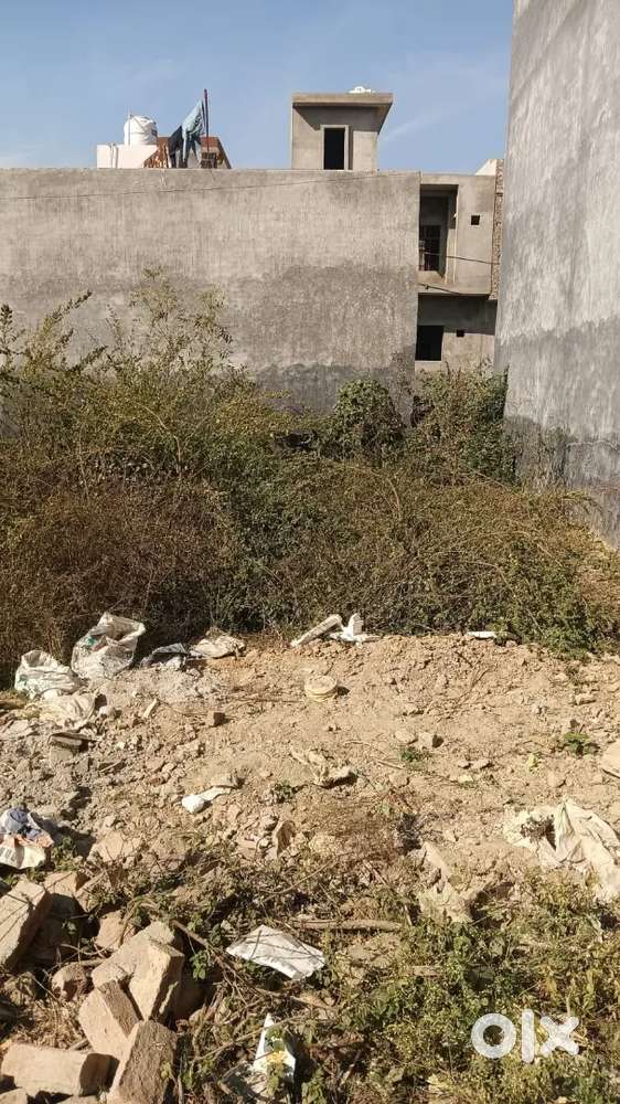 गेट बंद कॉलोनी मॉडर्न नर्सरी बैरियर 2