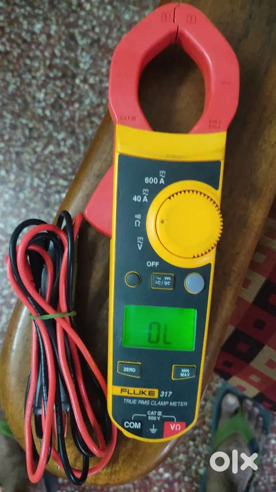 Fluke 317 true RMS Digital Clamp Meter