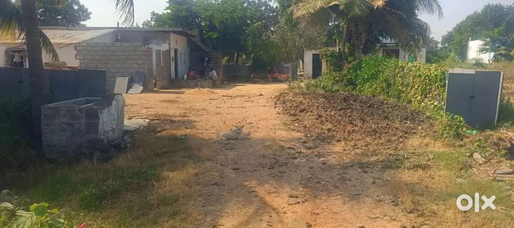 ಮಾರಾಟಕ್ಕೆ – 4 ಏಕರೆ ಜಮೀನು