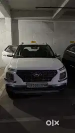 Hyundai Venue 2020 Petrol Well Maintained