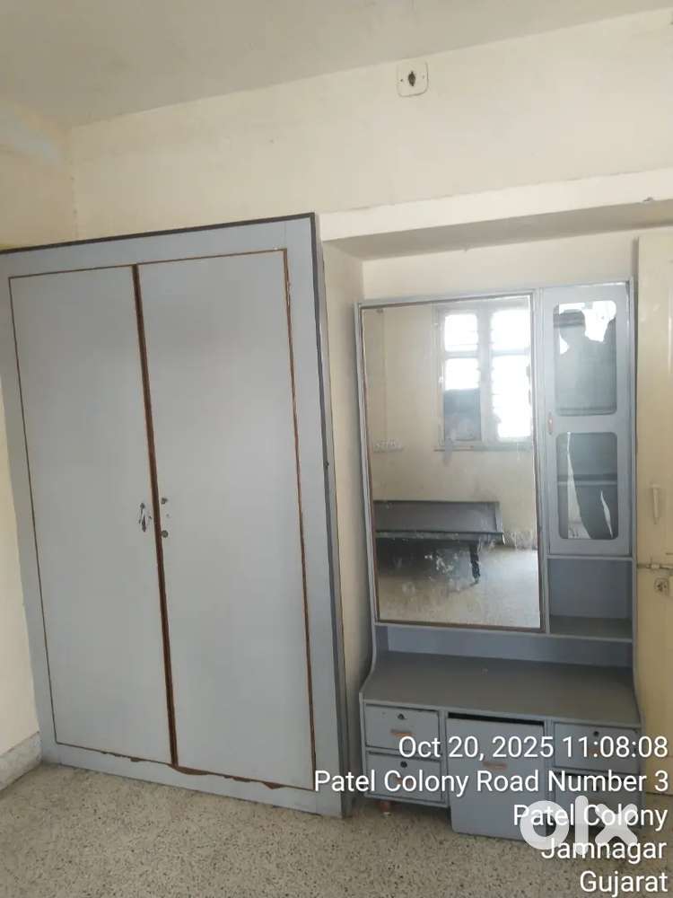 2 bhk flats rent only for family and vegterine only allowed