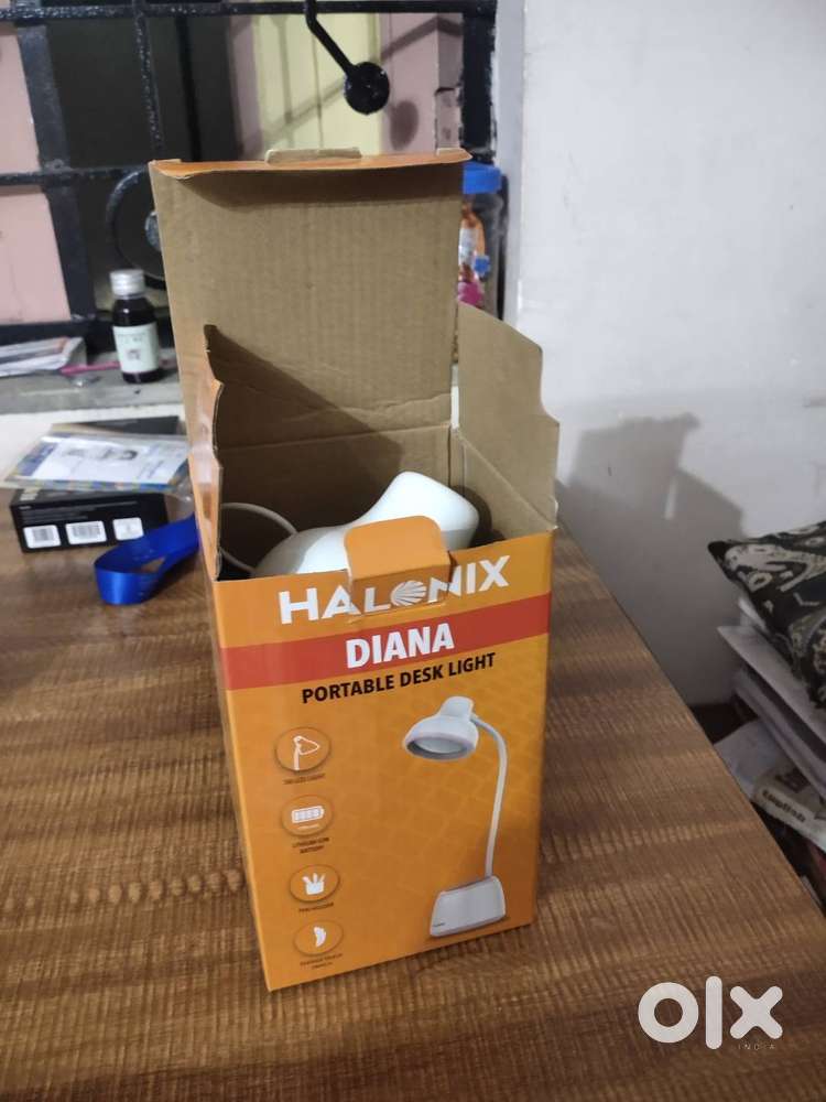 Study lamp