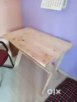 Wooden Study Table, Excellent Condition.