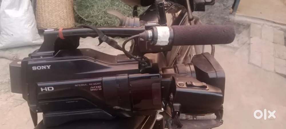 Sony p1500 full condition