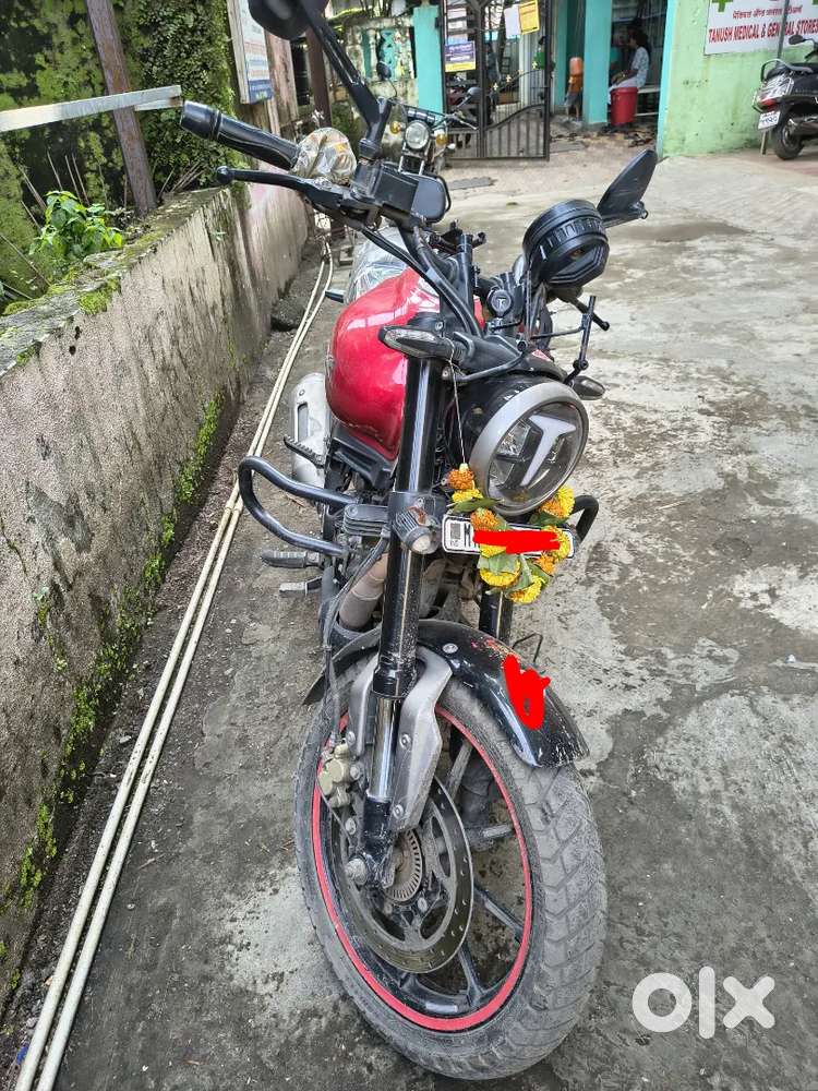 TVS Ronin Red Colour 220cc Standard Varient