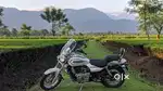 Bajaj Avenger 220 Cruise Moon White