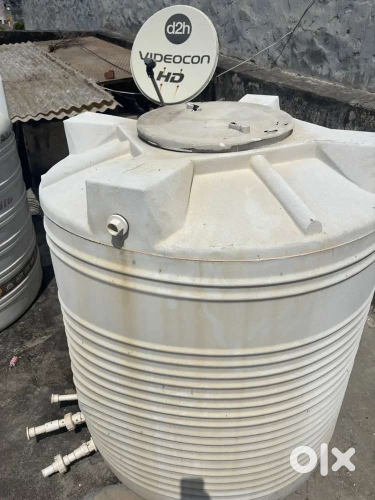 1000 litre water tank