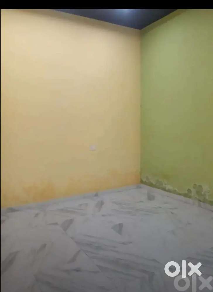 Well Maintained Seprate One Room Set for Rent