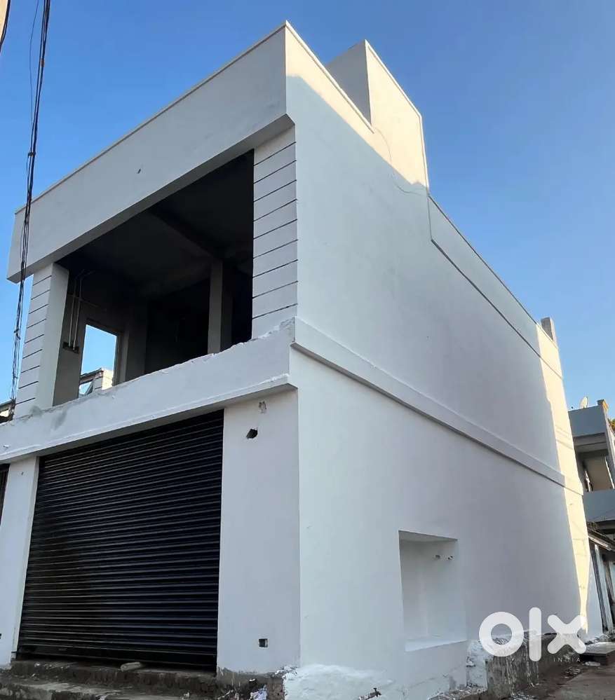 Commercial Building for rent