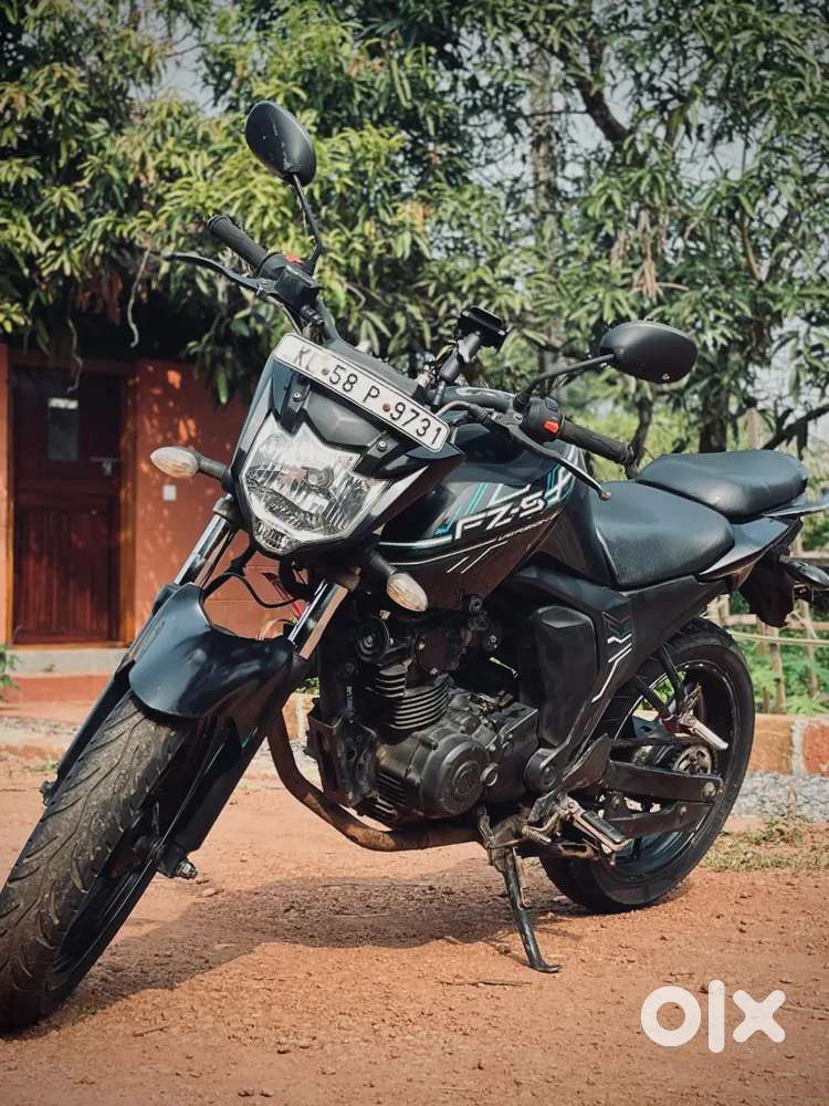 Fz s v2.0 ,  45km mileage , neat condition