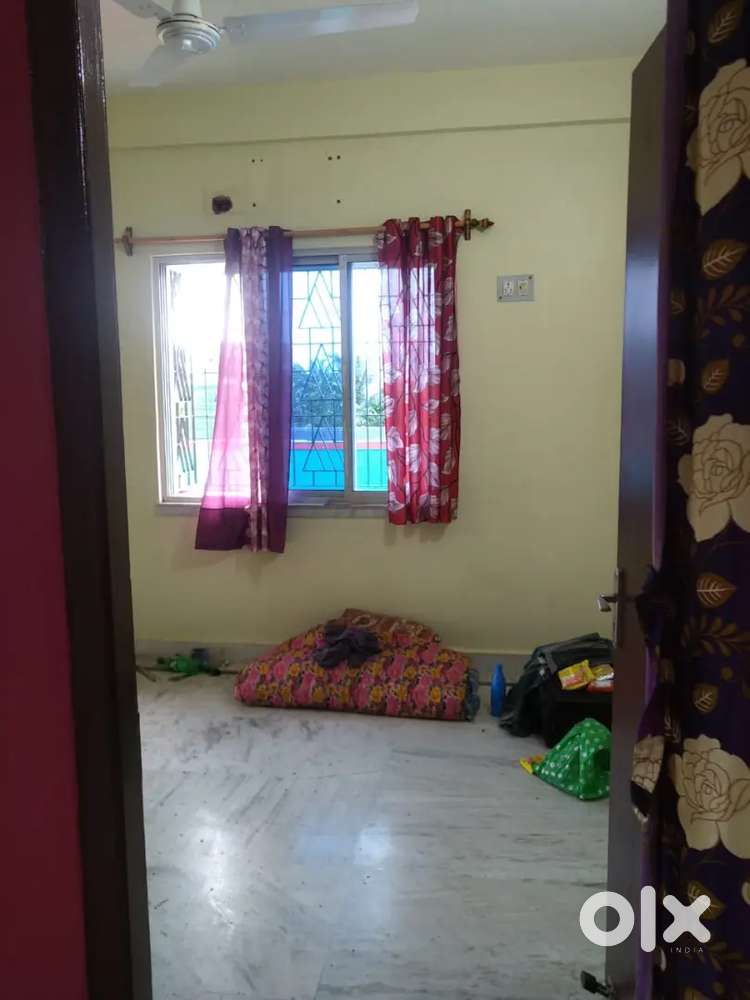 Fully restriction free 2bhk flat rent in behala sakherbazar.