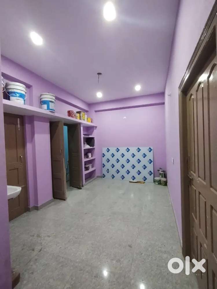 1 bhk flat Available