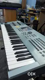 Yamaha motifXS6 keyboard